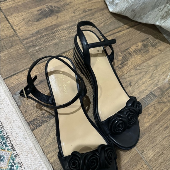 Kate Spade Wedges | 8 1/2 | leather roses - Picture 3 of 8